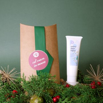 Pacchetto regalo COL CUORE IN MANO Pacchetto regalo COL CUORE IN MANO