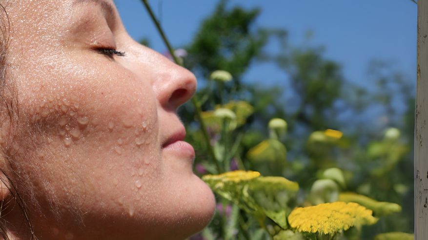 acqua aromatica per l'estate