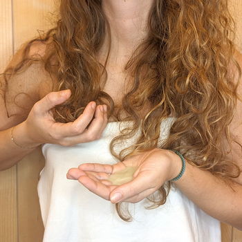 styling dei capelli con aloello